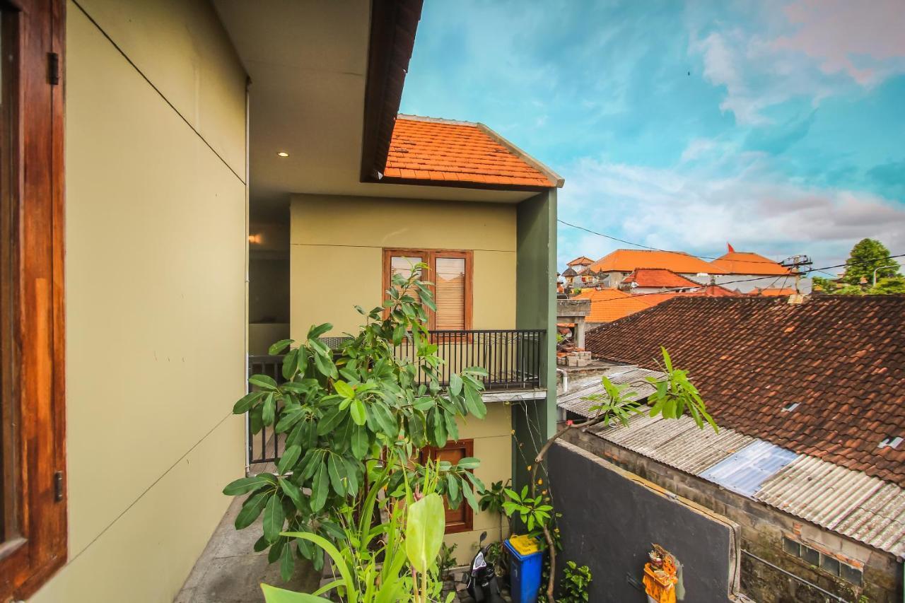 Kuta Legian Inn Exterior foto